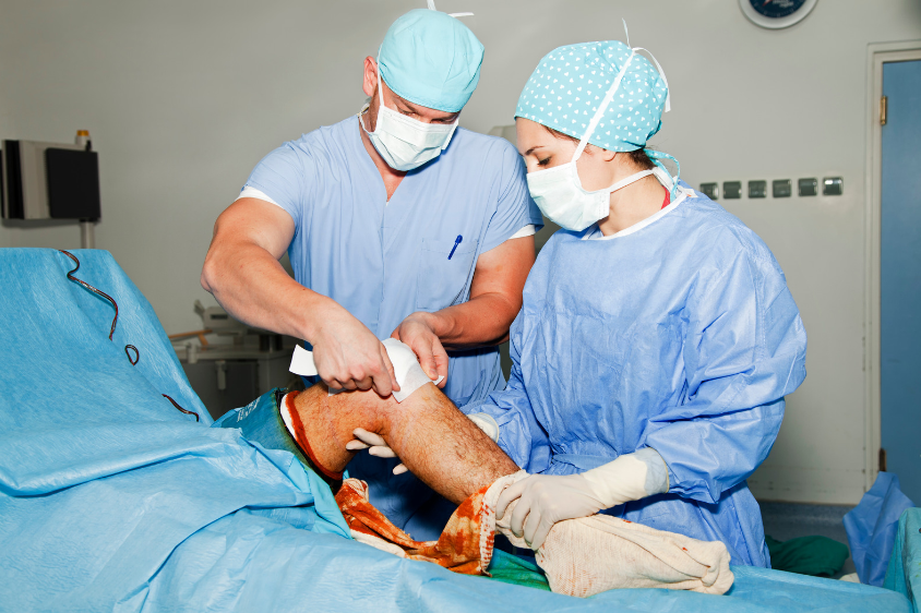 doctor for knee surgery